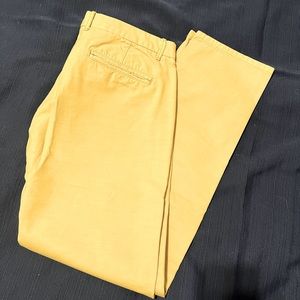 GAP KHAKIS Straight leg jeans